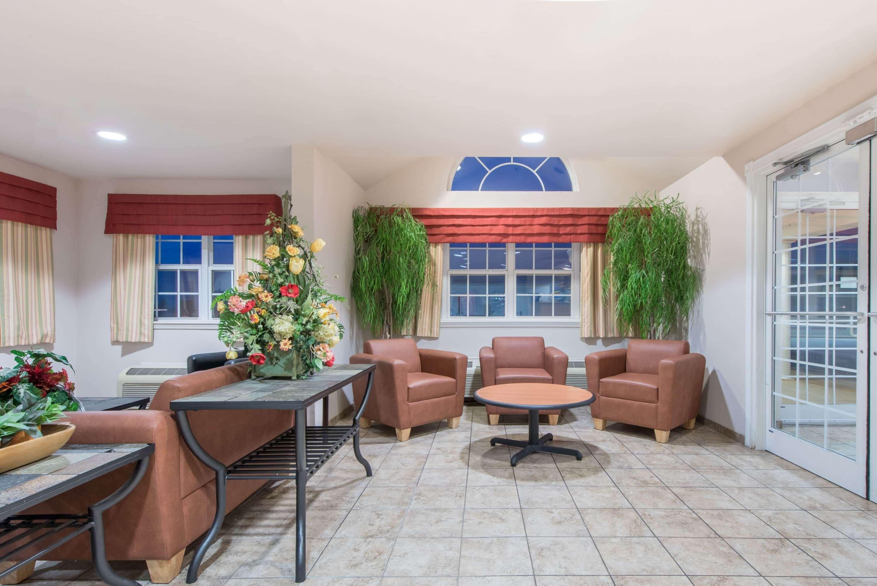 Microtel Inn & Suites By Wyndham Altus Exterior foto